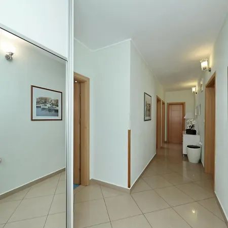 Sea Relaxing Apartman Bibinje